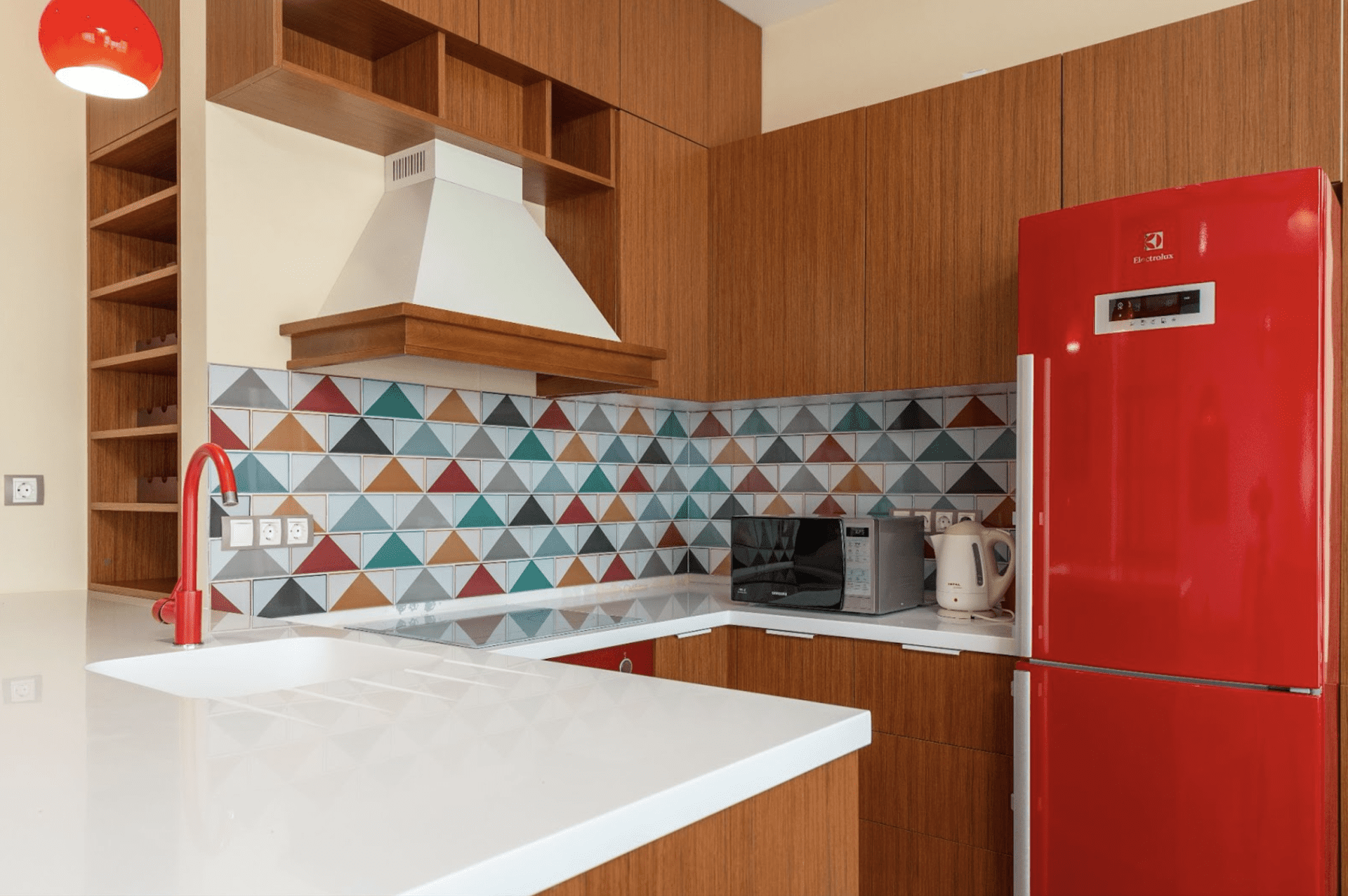 kitchen space colourful red trends.